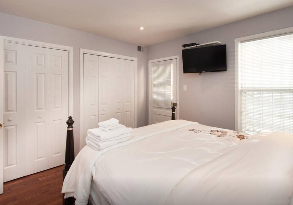Federal Flats - Georgetown Apartment *
